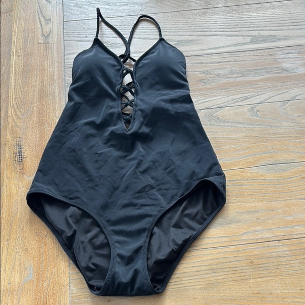 Victoria’s Secret One-piece Swimsuit